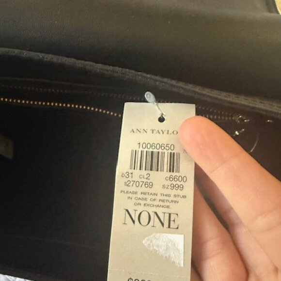 ann taylor purse - Picture 7 of 7